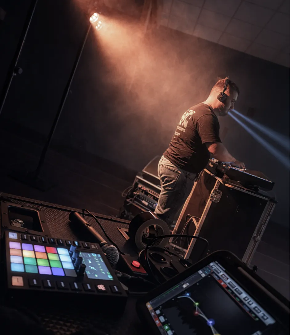 Location matériel événementiel en Nièvre avec Gauthier Spectacle.